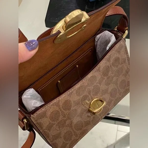 COACH Patent Signature Leather Studio  Shoulder Bag 19 NWT - Picture 9 of 13